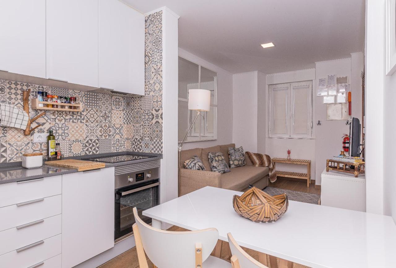 Feira Da Ladra Comfy Premium Apartment Lisabona Exterior foto