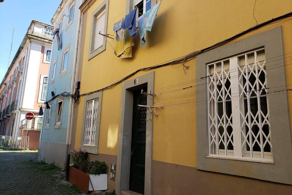 Feira Da Ladra Comfy Premium Apartment Lisabona Exterior foto