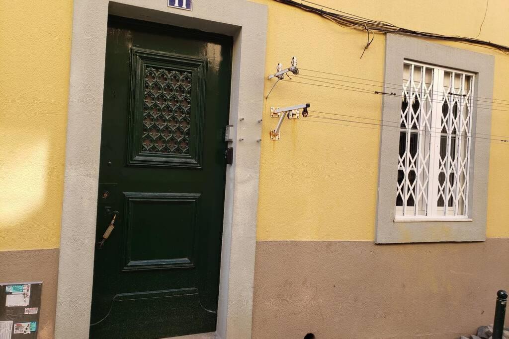 Feira Da Ladra Comfy Premium Apartment Lisabona Exterior foto